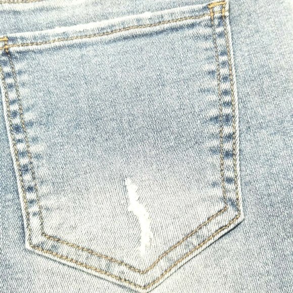 G by Guess Women's‎ Hem Denim Short Stella … - Picture 7 of 8